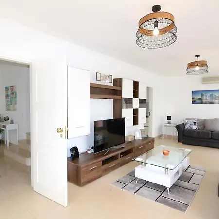 Camilla 6 Bed/bath Close To The Marina Villa Vilamoura