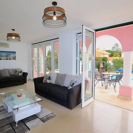Camilla 6 Bed/bath Close To The Marina Villa Vilamoura