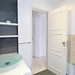 Camilla 6 Bed/bath Close To The Marina Βίλα *